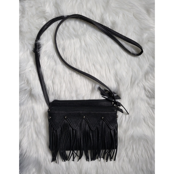 Madden Girl Black Fringe Crossbody Purse - Picture 1 of 9